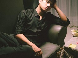 Lagu Galau Gerry Gerardo Ini Bisa Jadi Teman di Waktu Hujan