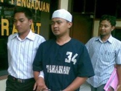 Dinginnya Firman Mutilasi dan Rebus Kepala Majikan di Bandung