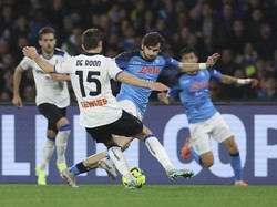 Kala Kvaratskhelia Bikin Lawan Kocar-kacir