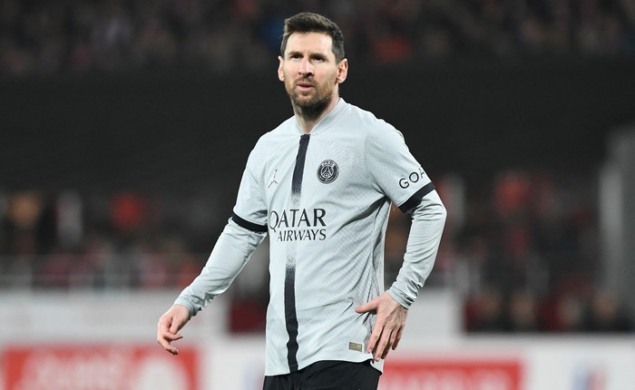 lionel messi paris saint-germain psg liga prancis ligue 1 brest vs psg Paris Saint-Germain's Argentine forward Lionel Messi reacts during the French L1 football match between Stade Brestois 29 (Brest) and Paris Saint-Germain FC at Stade Francis-Le Ble in Brest, western France on March 11, 2023. (Photo by FRED TANNEAU / AFP) (Photo by FRED TANNEAU/AFP via Getty Images)