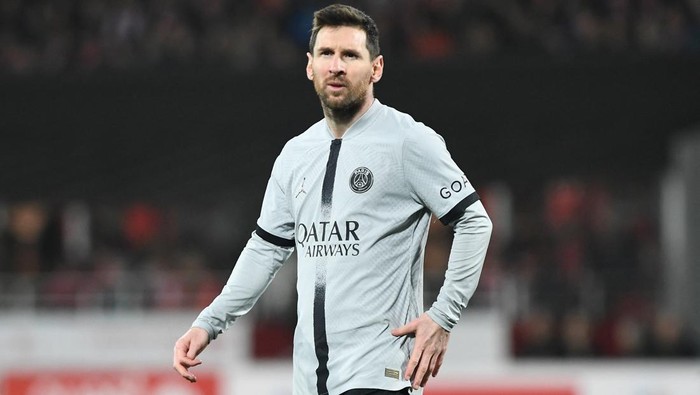 Paris Saint-Germains Argentine forward Lionel Messi reacts during the French L1 football match between Stade Brestois 29 (Brest) and Paris Saint-Germain FC at Stade Francis-Le Ble in Brest, western France on March 11, 2023. (Photo by FRED TANNEAU / AFP) (Photo by FRED TANNEAU/AFP via Getty Images)