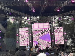 Budi Doremi dan Mahalini Sukses Bius Penonton Now Playing Fest