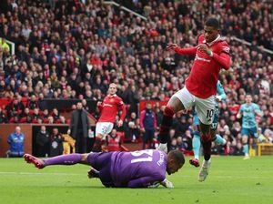 Casemiro Dikartu Merah, MU Vs Southampton 0-0 di Babak I