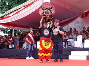 Ribuan Pembarong Ikuti Parade Peringatan HUT Ke-1219 Kabupaten Kediri