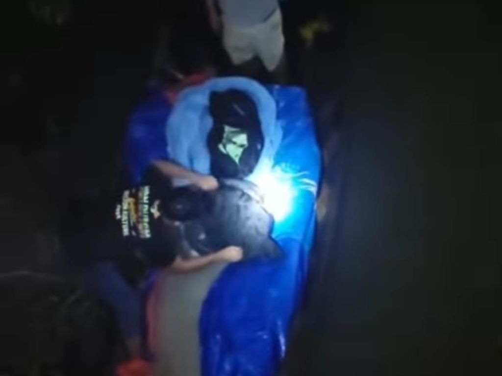 20 Kg Sabu dalam Sampan dari Malaysia Diamankan di Tanjungbalai 20 Kg Sabu dalam Sampan dari Malaysia Diamankan di Tanjungbalai
