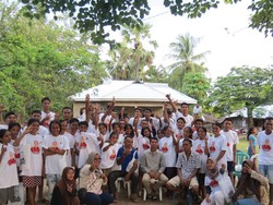 Cerdaskan Masyarakat, Relawan Ganjar Gelar Kuis Berhadiah di Rote Ndao