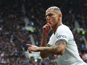 Selebrasi Tutup Mulut Richarlison, eh Golnya Dianulir!