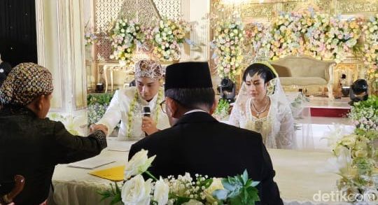 Shinta Bachir menikah