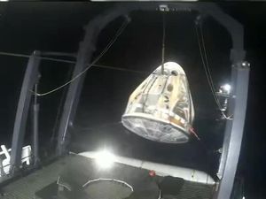 Detik-detik Astronaut SpaceX NASA Crew-5 Mendarat di Bumi