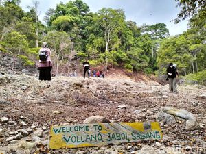 Jaboi, Wisata Gunung Api Aktif Nan Eksotis di Sabang