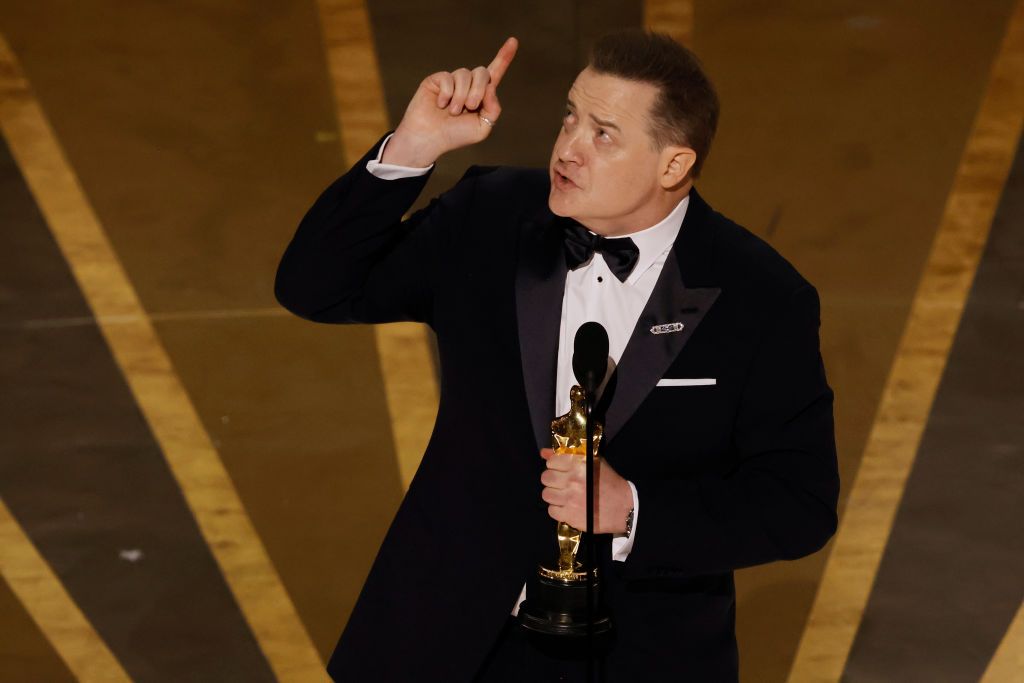 HOLLYWOOD, CALIFORNIA - MARCH 12: Brendan Fraser accepts the Best Actor award for 