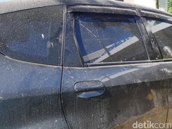 Kabupaten Semarang Kena Hujan Abu Vulkanik Merapi, Warga Diminta Bermasker