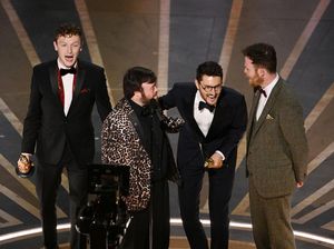 Ucapan Ulang Tahun dan Oscar Pertama James Martin Ucapan Ulang Tahun dan Oscar Pertama James Martin