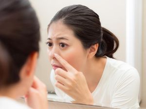 5 Arti Jerawat di Hidung yang Menandakan Kesehatanmu Bermasalah 5 Arti Jerawat di Hidung yang Menandakan Kesehatanmu Bermasalah