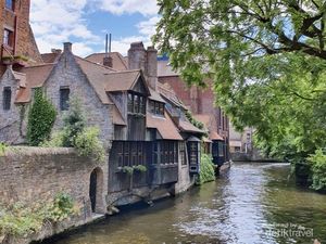 Cara Belgia Tekan Overtourism: Dilarang Bikin Hotel Baru, Bali Mau Tiru? Cara Belgia Tekan Overtourism: Dilarang Bikin Hotel Baru, Bali Mau Tiru?