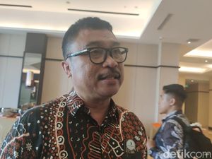 Wacana Konversi Bank Sulselbar Jadi Syariah Tuai Pro-Kontra Wacana Konversi Bank Sulselbar Jadi Syariah Tuai Pro-Kontra