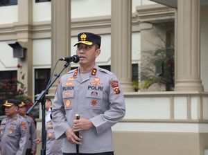 Sudah Pulih, Kapolda Jambi Berkantor Lagi dan Pimpin Apel Sudah Pulih, Kapolda Jambi Berkantor Lagi dan Pimpin Apel