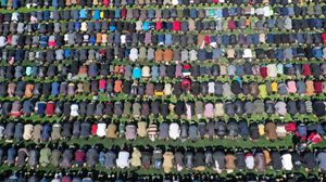 Kekeringan Parah Landa Suriah, Ribuan Warga Gelar Salat Minta Hujan