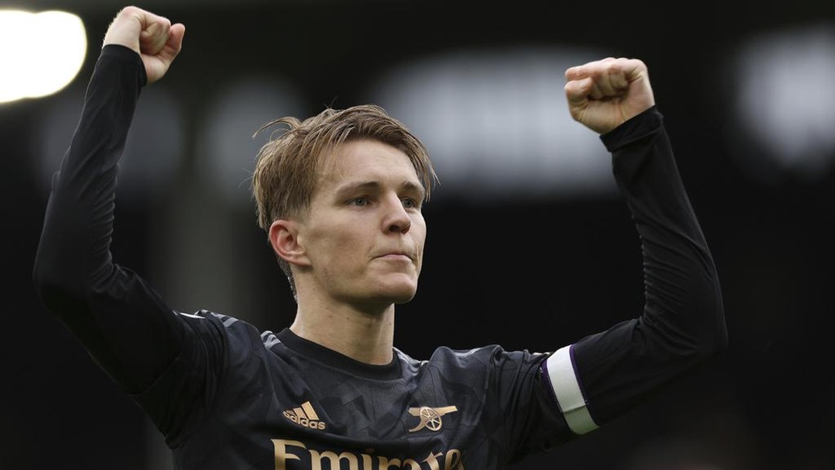 Martin Odegaard ingin bertahan lama bersama Arsenal. (Foto: AP/Ian Walton)