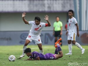 Peluang Emas Pluim Gagal Jadi Gol Lawan Persita, PSM Tunda Kunci Juara di GBH Peluang Emas Pluim Gagal Jadi Gol Lawan Persita, PSM Tunda Kunci Juara di GBH