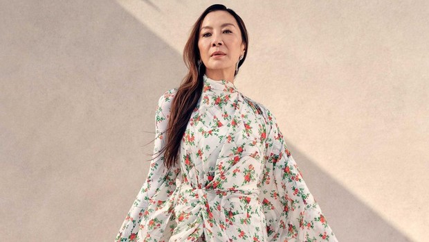 potret menawan dari Michelle Yeoh