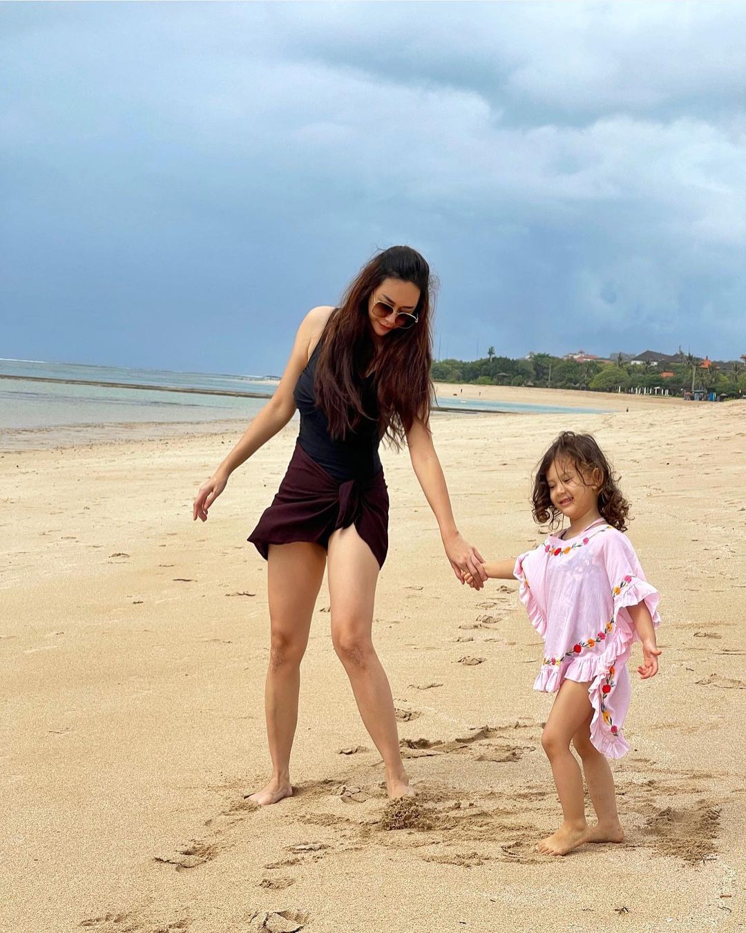 Potret Bella Anak Aura Kasih