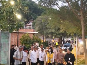 Jokowi Kunjungi Puncak Waringin Labuan Bajo 10 Menit-Gagal Lihat Sunset Jokowi Kunjungi Puncak Waringin Labuan Bajo 10 Menit-Gagal Lihat Sunset