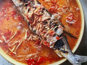 3 Resep Pecak Betawi Berbumbu Rempah Segar yang Pedas Sedap 3 Resep Pecak Betawi Berbumbu Rempah Segar yang Pedas Sedap