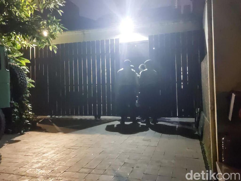 Kabareskrim: Sebagian dari 15 Senpi Dito Mahendra Tak Berizin Kabareskrim: Sebagian dari 15 Senpi Dito Mahendra Tak Berizin