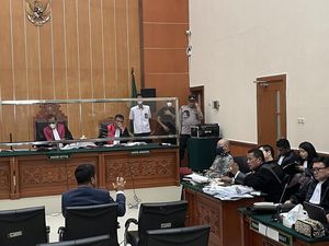 Ahli Pihak Irjen Teddy Nilai Bukti Percakapan WA Difoto Manual Tak Sah