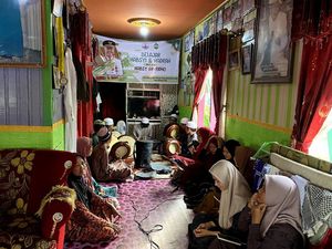 Relawan Ganjar Gelar Pelatihan Habsy & Hadrah di Desa Pagatan Kalteng Relawan Ganjar Gelar Pelatihan Habsy & Hadrah di Desa Pagatan Kalteng