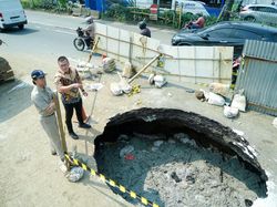 PDIP DKI Sebut Vendor Janji Perbaiki Lubang di Daan Mogot dalam 2 Hari