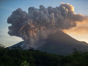 Potret Citra Radar Sebaran Debu Vulkanik Merapi Pagi Ini Potret Citra Radar Sebaran Debu Vulkanik Merapi Pagi Ini