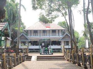 Asal-usul Nama Benteng Somba Opu Gowa serta Sejarah Berdirinya Asal-usul Nama Benteng Somba Opu Gowa serta Sejarah Berdirinya
