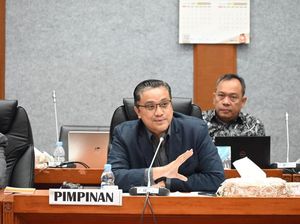 Anggaran Pendidikan Tak Terserap Rp 111 T, DPR: Bisa untuk Guru-Sekolah Kurang Layak Anggaran Pendidikan Tak Terserap Rp 111 T, DPR: Bisa untuk Guru-Sekolah Kurang Layak