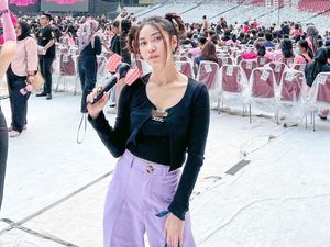 Elma Dae Cerita Ketegangan Jalani Persiapan Buka Konser Yovie Widianto Elma Dae Cerita Ketegangan Jalani Persiapan Buka Konser Yovie Widianto