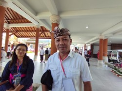 Satpol PP Kucing-kucingan Cari Markas Bule Penyedia Jasa Rental Motor