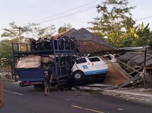 Pelajaran dari Kasus Adu Banteng Ambulans vs Truk yang Tewaskan Dokter di Pangandaran Pelajaran dari Kasus Adu Banteng Ambulans vs Truk yang Tewaskan Dokter di Pangandaran