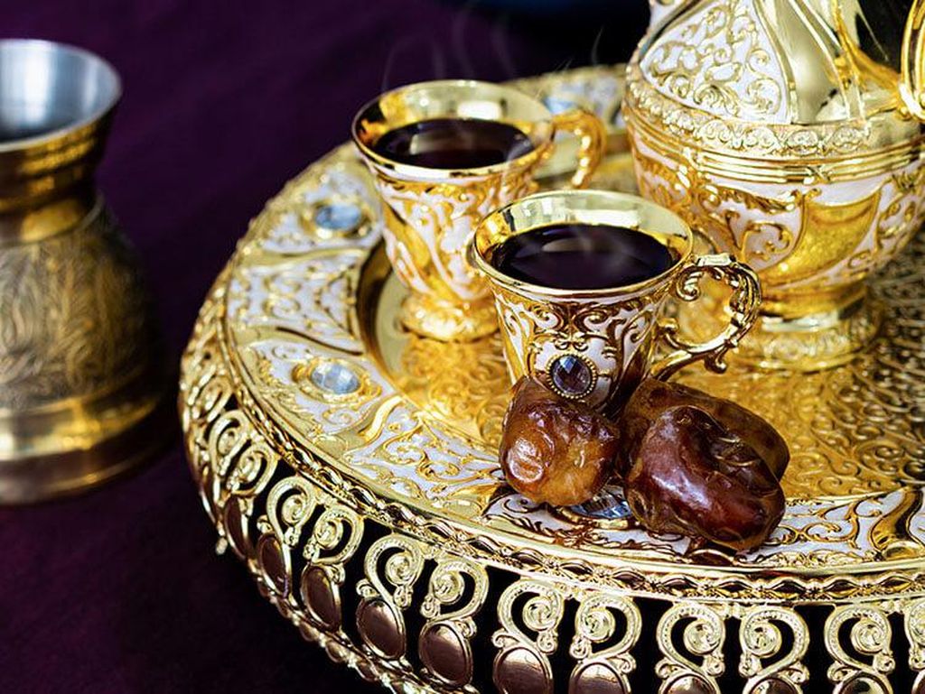 Serupa Tapi Tak Sama, Ini Beda Kopi Arab dengan Kopi Turki Serupa Tapi Tak Sama, Ini Beda Kopi Arab dengan Kopi Turki