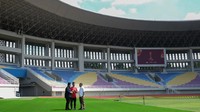 Stadion Manahan yang dibangun mulai 1989 namun baru diresmikan pada 21 Februari 1998. Stadion Manahan kemudian bersolek melalui sejumlah renovasi yang terakhir dilakukan pada 2018. Stadion yang terletak di Kota Solo, Jawa Tengah ini mampu menampung penonton sebanyak 20 ribu orang. (ANTARA FOTO/Maulana Surya)  