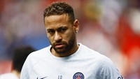 Neymar masih tersisa kontrak sampai musim panas 2025. Pemain berusia 31 tahun itu dinilai kerap berulah dan langganan walau dibeli dan digaji mahal sejak diangkut tahun 2017 (Reuters)
