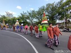 Nyadran Agung di Wates Kulon Progo, 20 Gunungan Ludes 10 Menit!