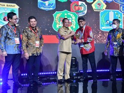 Dorong Jaminan Kesehatan Masyarakat, Sumenep Raih Penghargaan UHC 2023