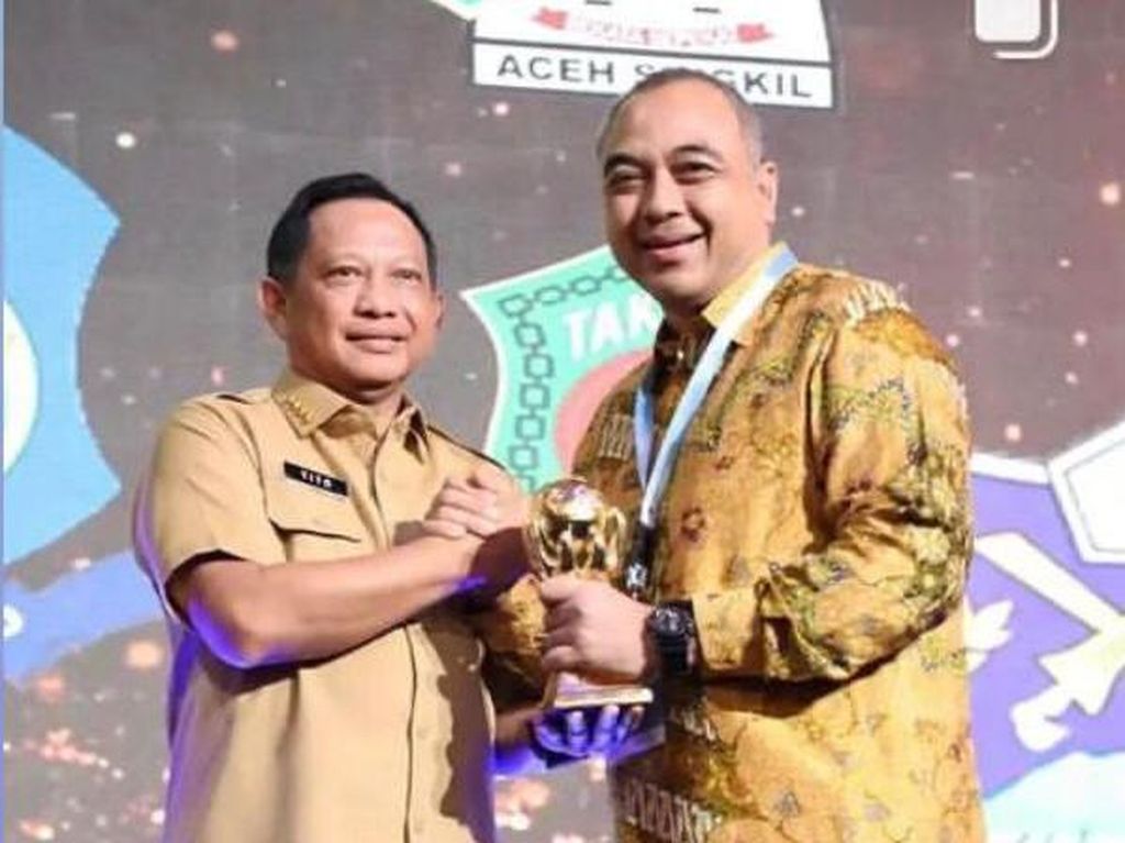 Kepesertaan JKN 98%, Kabupaten Tangerang Dapat Penghargaan
