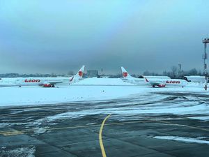 Pesawat Lion Air Parkir di Rusia, Lho Ngapain?