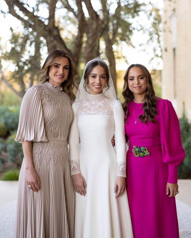 Ratu Rania dan Putri Salma di pernikahan Putri Iman