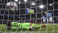 Haaland jadi top scorer sementara dengan 10 gol sekaligus menambah pundi golnya di Liga Champions menjadi 33 sejak debutnya pada 2019! AP/Nick Potts  