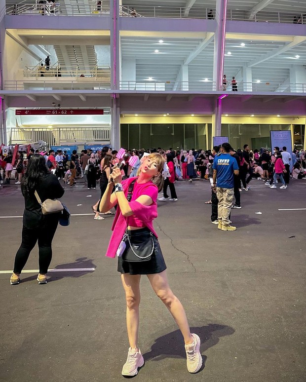 Chika Jessica/ Foto: Instagram Chika Jessica di konser BLACKPINK