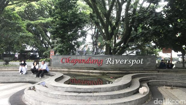 Cikapundung River Spot di Bandung