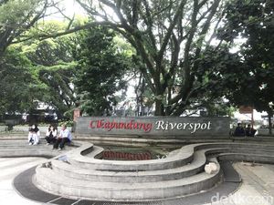 Pudarnya Pesona Cikapundung River Spot Bandung Pudarnya Pesona Cikapundung River Spot Bandung